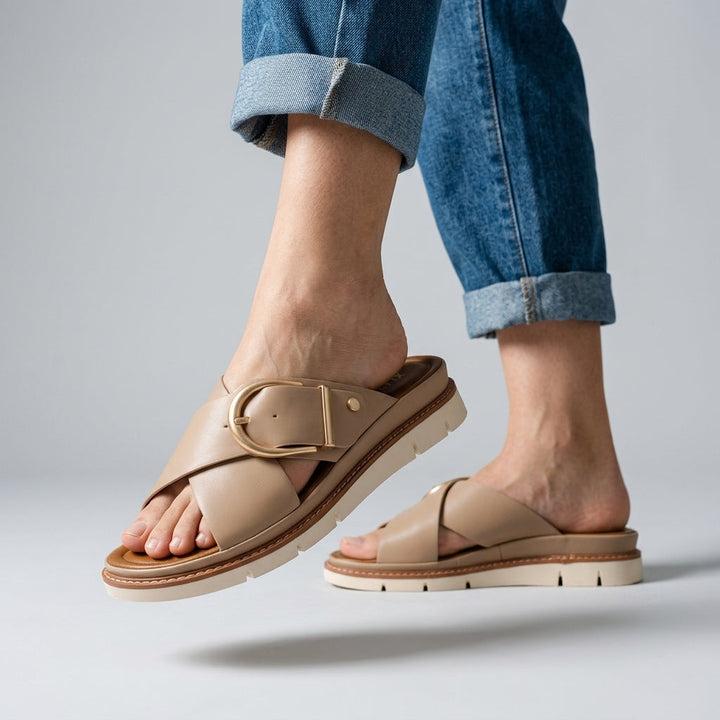 Amber Crossband Platform Slide