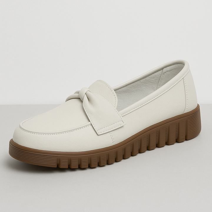Dallas Bow-tie Leather Loafer