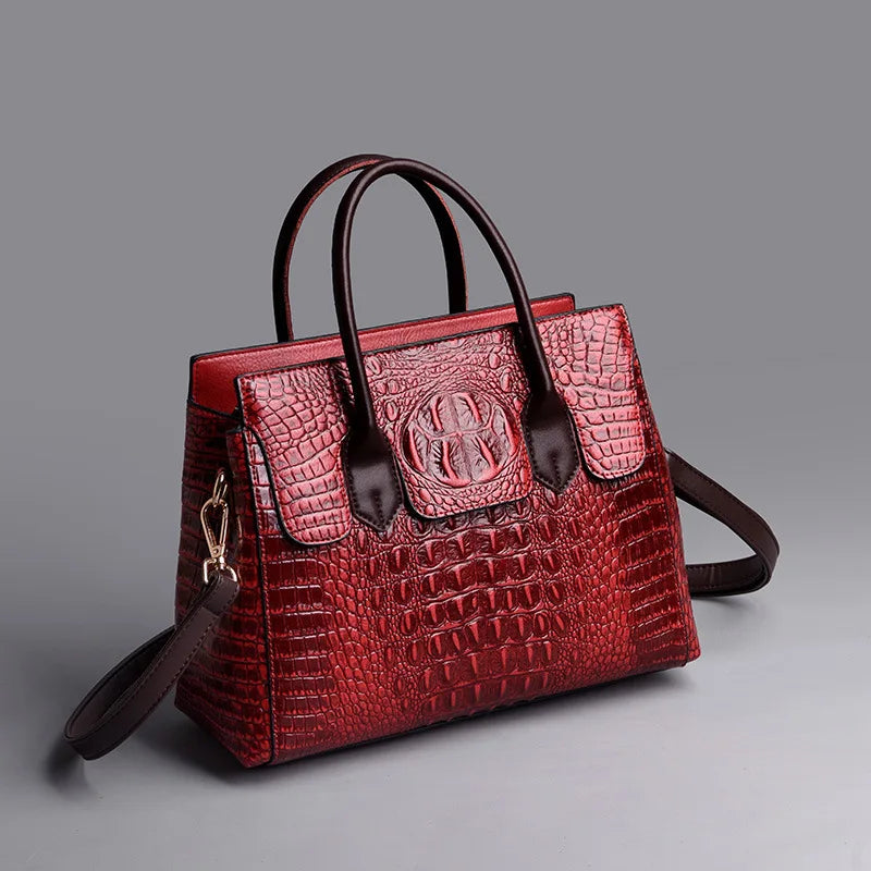 The Savannah Leather Tote