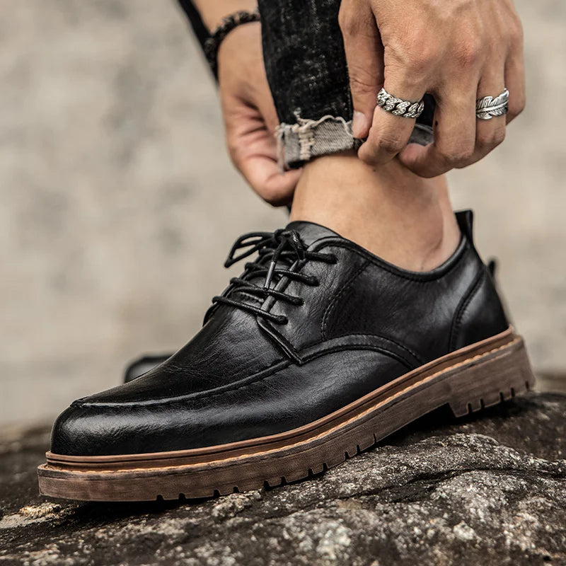 Reese Moc-toe Leather Shoe