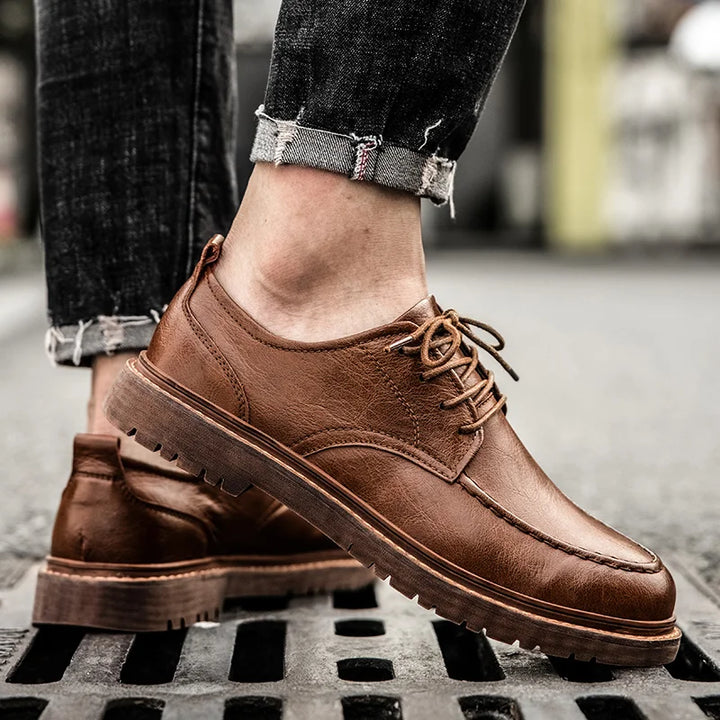 Reese Moc-toe Leather Shoe