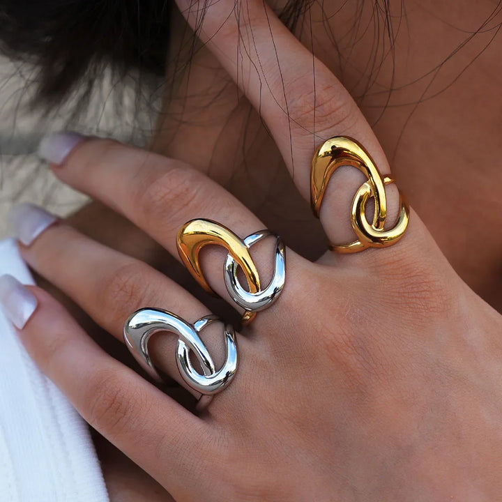 Velour Soulana Ring