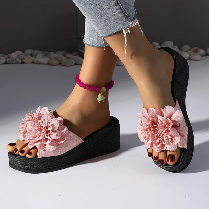 Reese Platform Slide