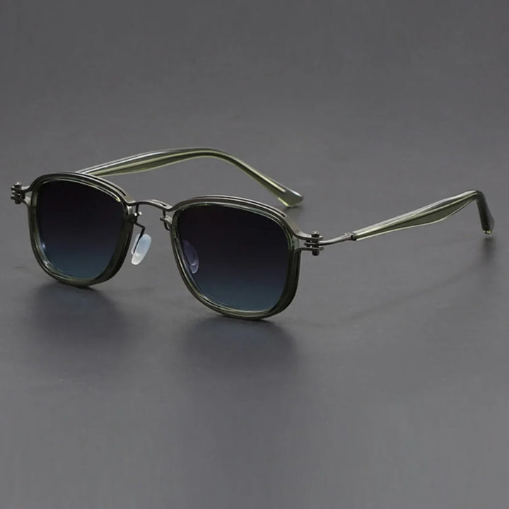 The Kendall Retro Sunglasses