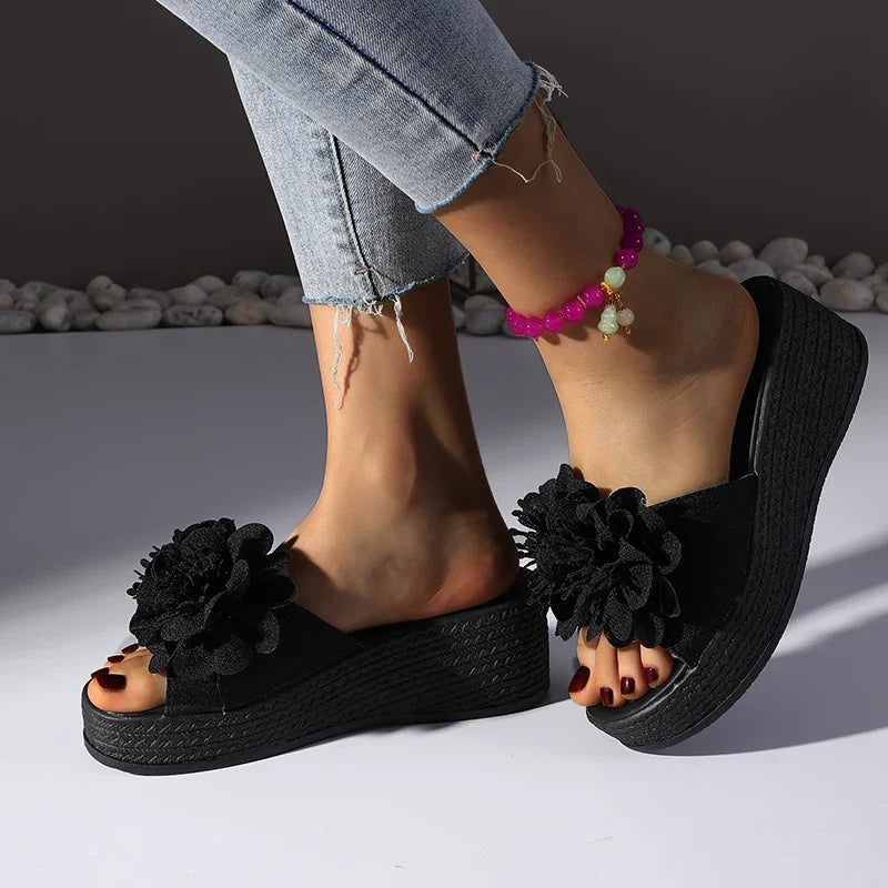 Reese Platform Slide