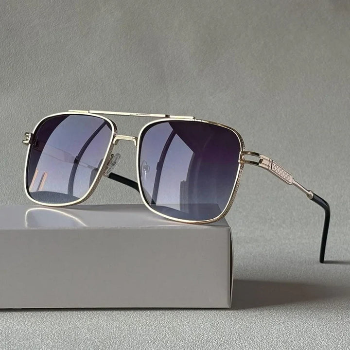 Finley Aviator