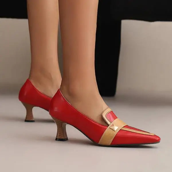 The Valencia Pumps