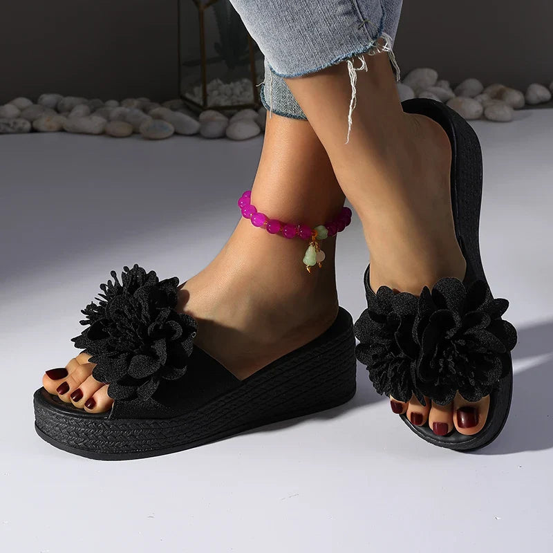 Reese Platform Slide