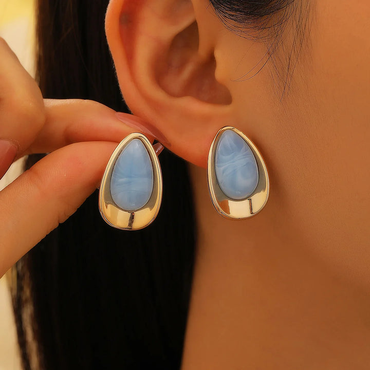 Velour Élan Earrings