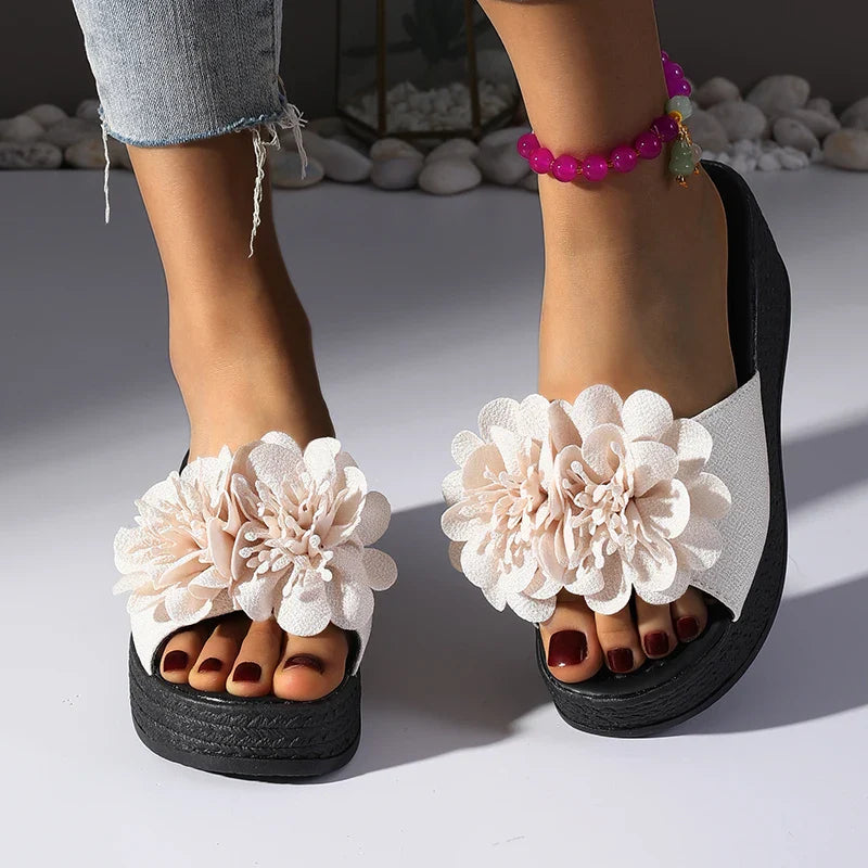 Reese Platform Slide