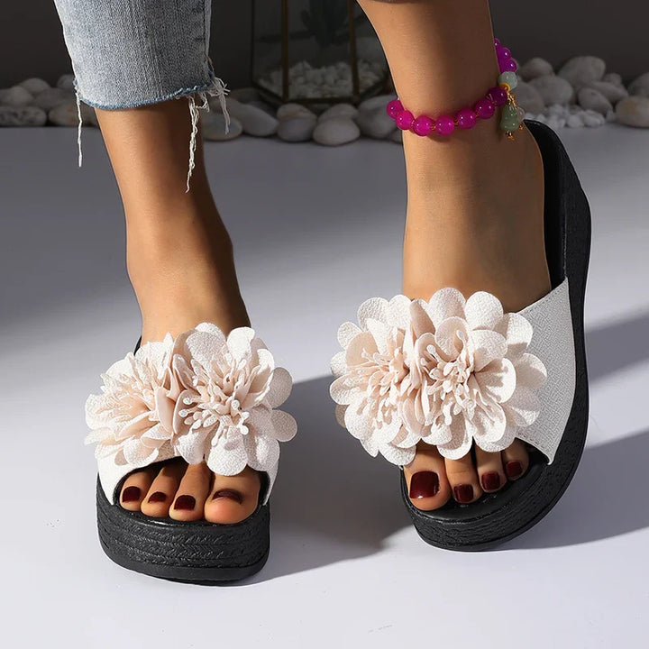 Reese Platform Slide