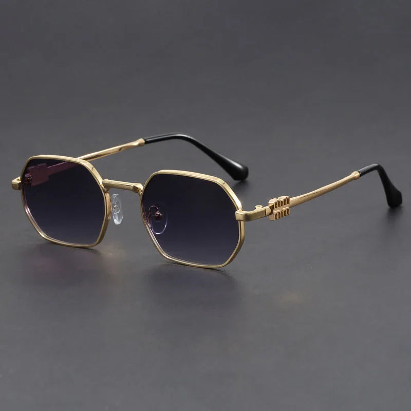 The Avery Retro Sunglasses