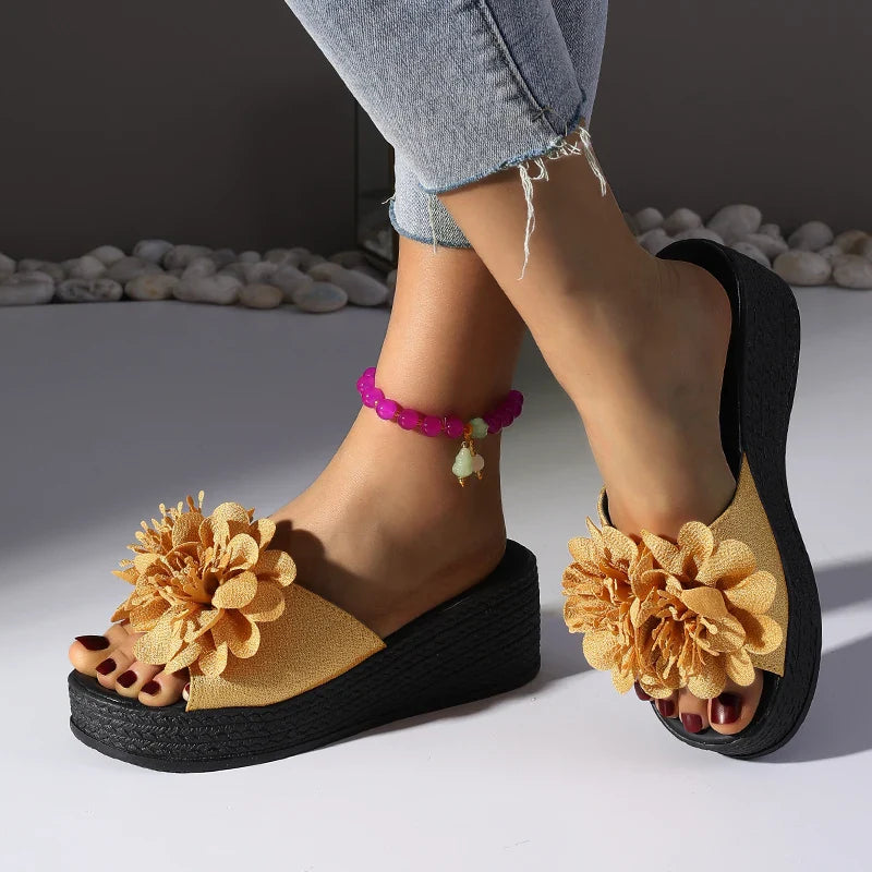Reese Platform Slide