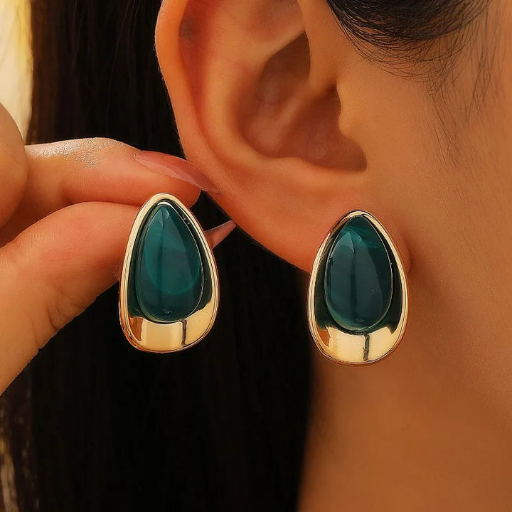 Velour Élan Earrings