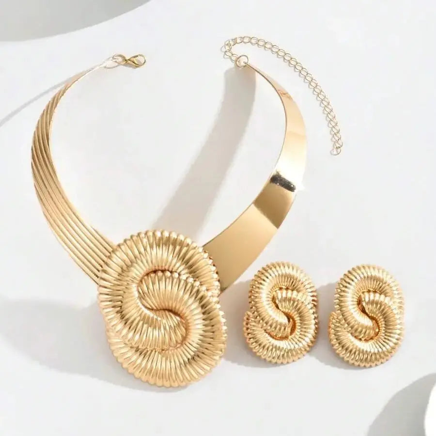 Velour Medallion Collar Necklace
