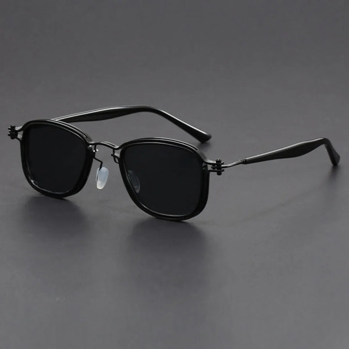 The Kendall Retro Sunglasses
