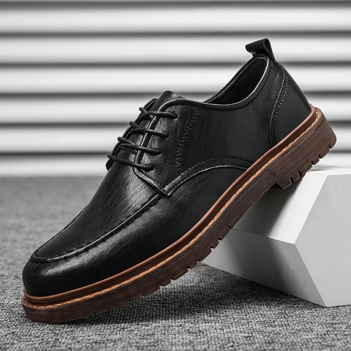 Reese Moc-toe Leather Shoe