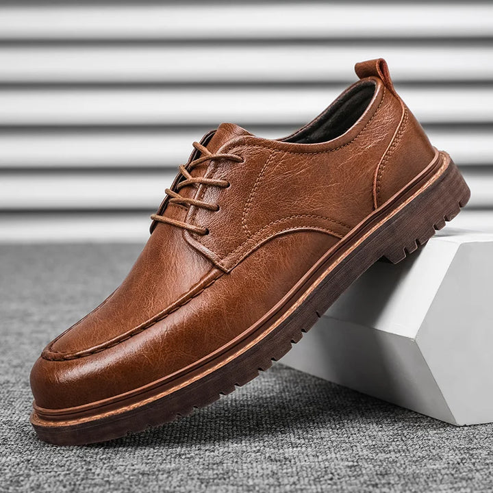 Reese Moc-toe Leather Shoe