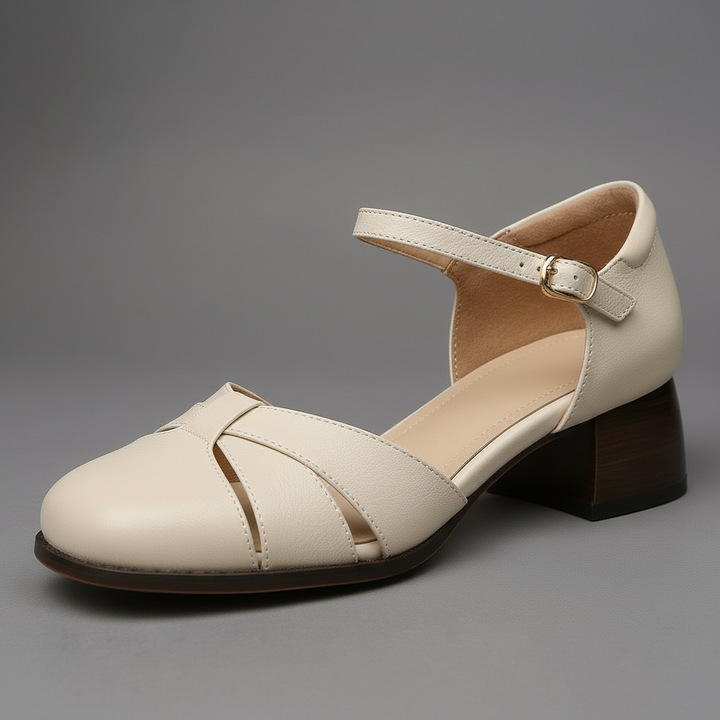 Cassidy Closed Toe Sandal