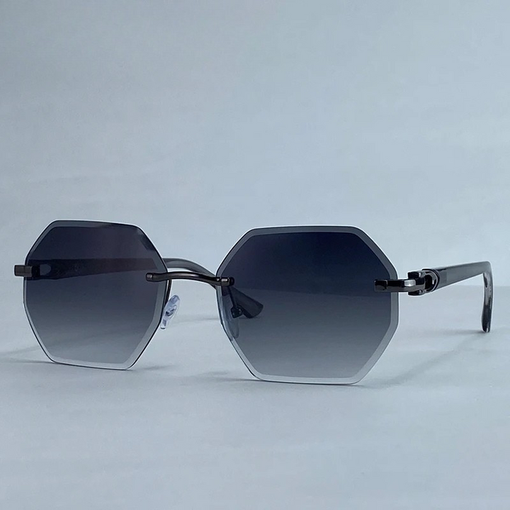 Alex Diamond Cut Rays
